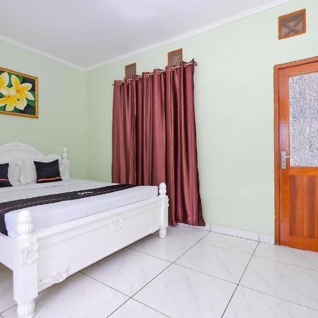 Guest House Gethsemane Salatiga Eksteriør billede
