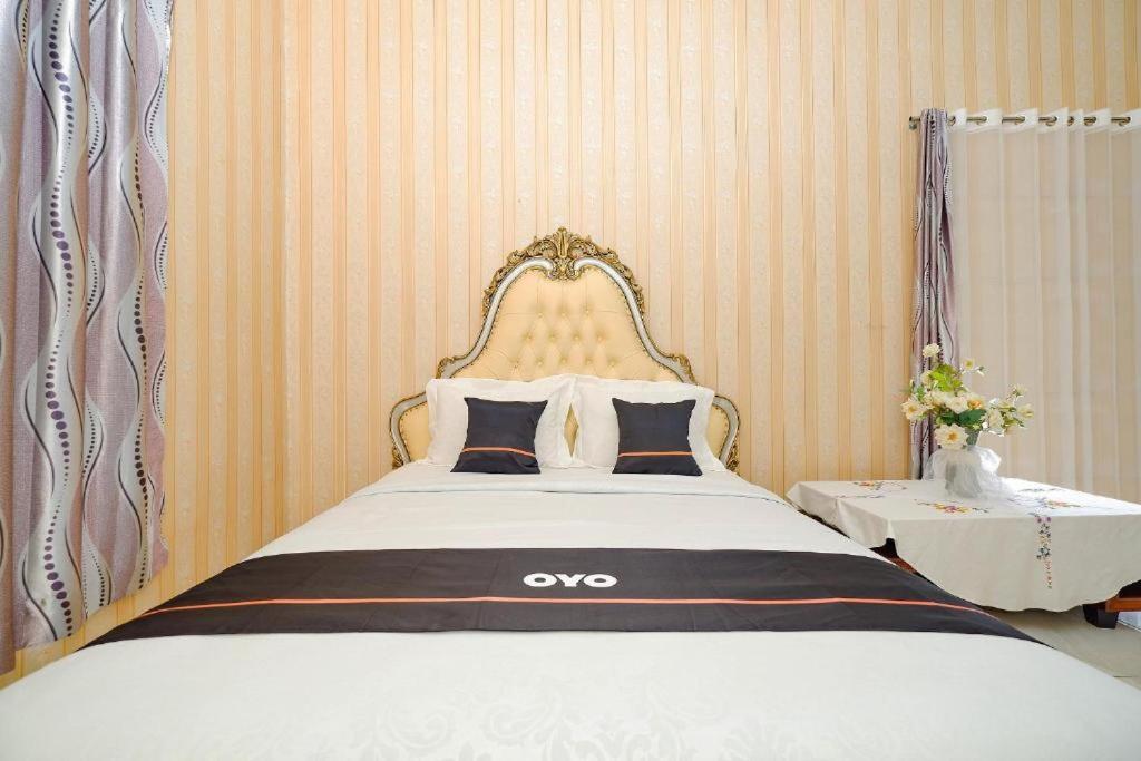 Guest House Gethsemane Salatiga Eksteriør billede